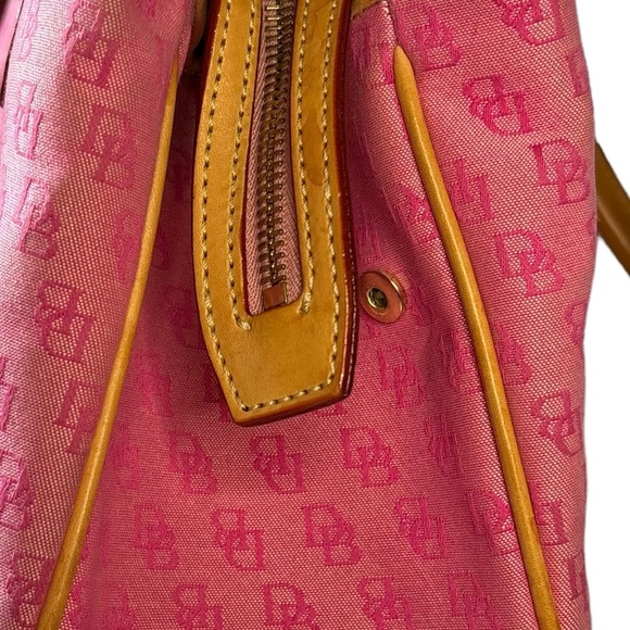 Dooney & Bourke Set DB Logo Canvas Leather w/Pouche and Card Holder Pink (3) - Picture 10 of 16